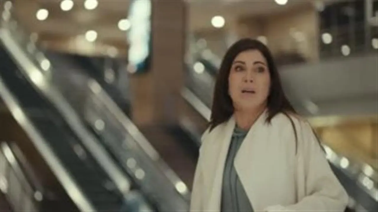 مواعيد عرض مسلسل اللون الأزرق وجومانا مراد على القنوات المختلفة